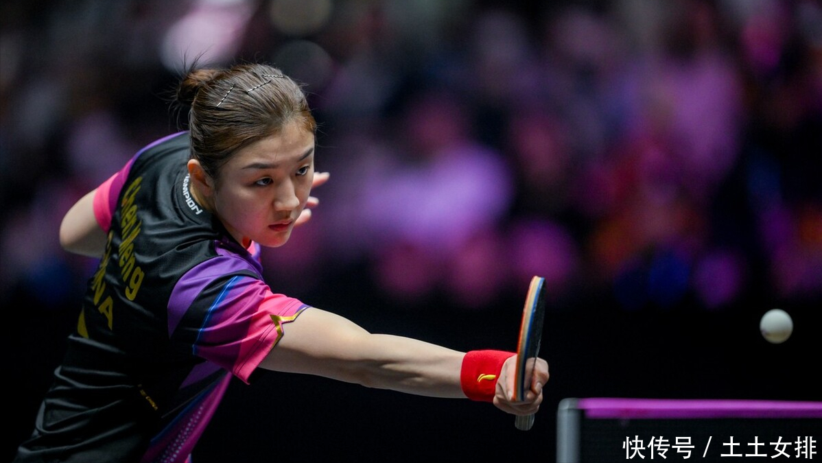 更指向整个 更指向整个